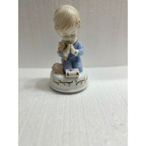 Ceramic 8" Child Praying Figurine with Gold Trim‎
